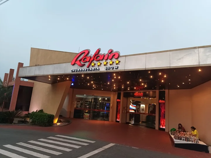 Rafain Churrascaria Show